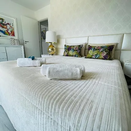 Rancho Ta-mar アパート ナザレ